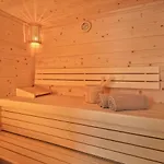 The - Alpine B4 By Aa Homes Apartment