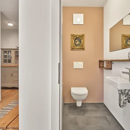 Apartment The - Alpine B4 By Aa Homes