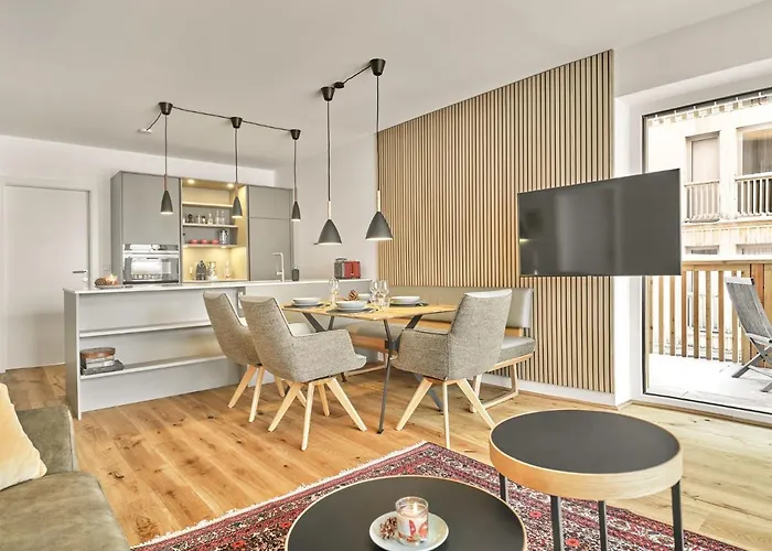 The - Alpine B4 By Aa Homes